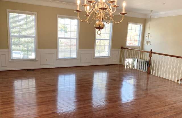 955 Creek Park Road Gallery 4