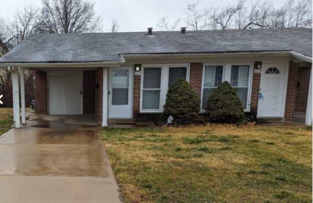 307 Saint Eugene Lane - 307 Saint Eugene Lane, Florissant, MO 63033