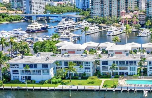2727 Yacht Club Boulevard photos photos