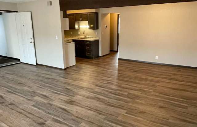 Brookside Apartments photos photos