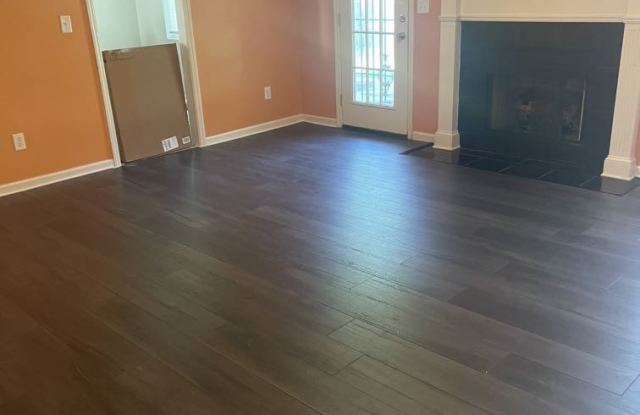 4810 Jasmine Way Gallery 3