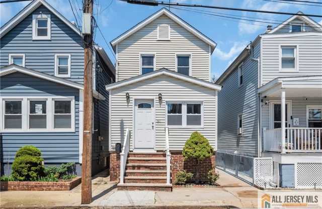 51 Levinson Avenue photos photos