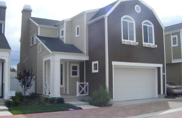 Eastside Costa Mesa - 3 Bed House - Granite  Wood Floors - Beautiful!!!!! - 304 Salt Pond, Orange County, CA 92627
