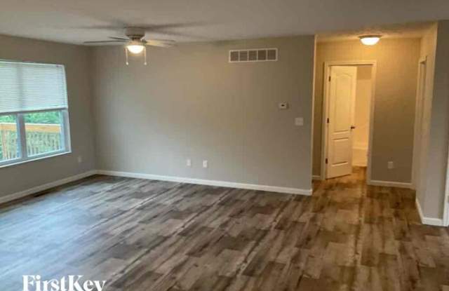 3277 Blue Springs Drive Gallery 3