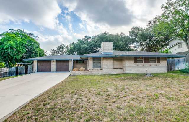 Nice 3-Bedroom 2-Bathroom Home in Northwood Gallery 1