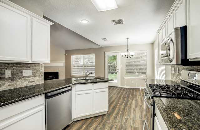 3327 CandlePine Drive Gallery 3