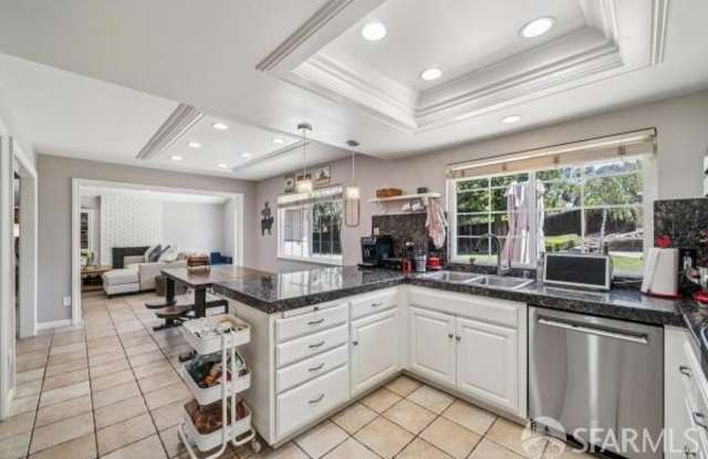 4532 Blackburn Court Gallery 4