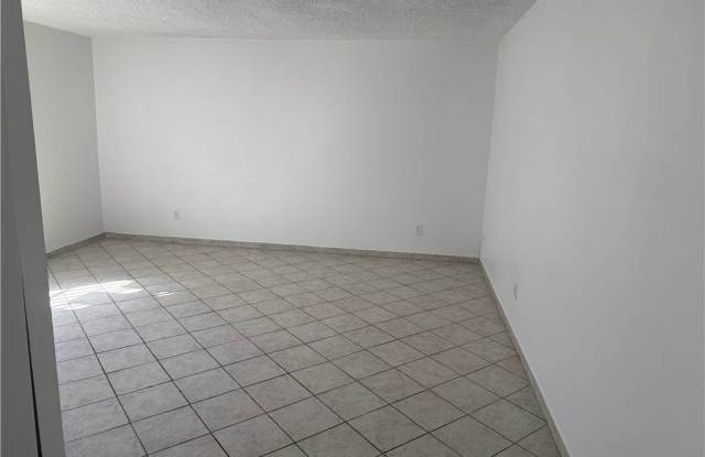 1324 N 22nd Street Gallery 1