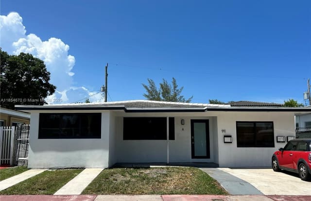 911 79th Ter photos photos