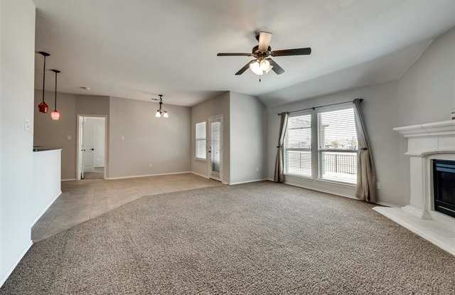 1005 Golden Bear Lane Gallery 4