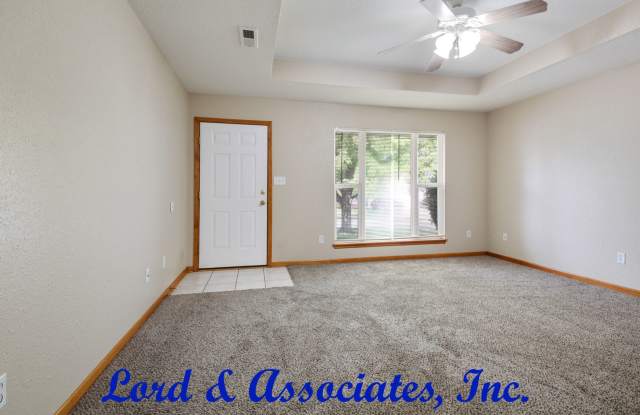3 bedroom 2 bath duplex in Pleasant Hill Gallery 3