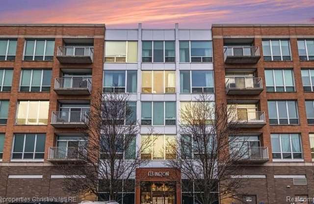 3670 Woodward Avenue photos photos