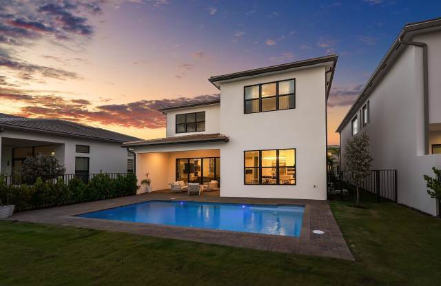 9366 TANGERINE COAST Drive Gallery 2
