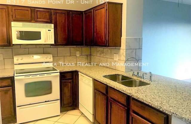 8317 Sands Point Dr Gallery 2