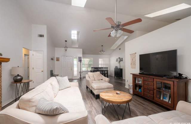 10323 SW 55th Place Gallery 2