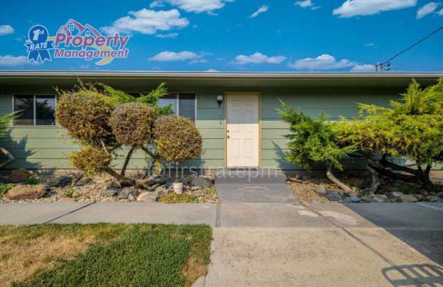 1715 Willow Street - 1715 Willow Street, Caldwell, ID 83605