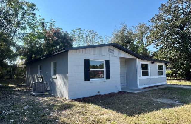 7224 VALIANT Court Gallery 2