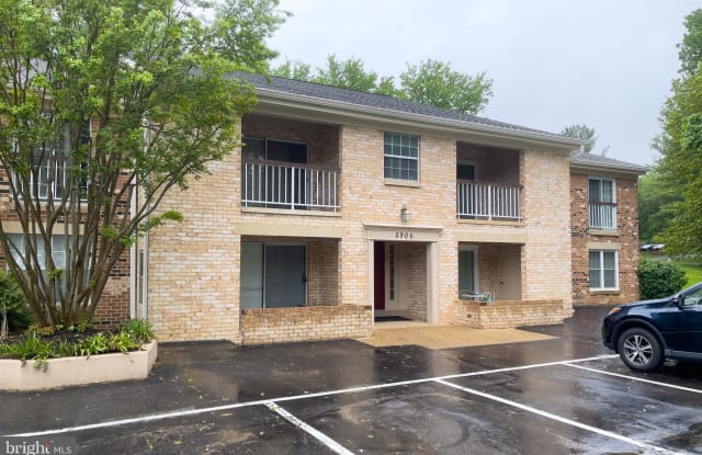 5906 COVE LANDING ROAD - 5906 Cove Landing Road, Burke Centre, VA 22015
