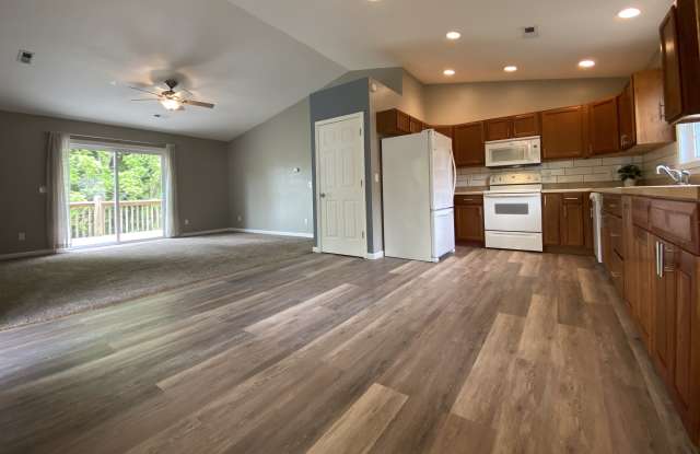 12 Brookside Cir Gallery 1