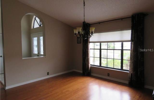 2943 WINDRIDGE DR Gallery 4