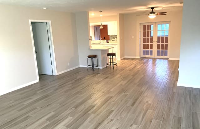 243 SW 4th Street - 243 Southwest 4th Street, Boca Raton, FL 33432