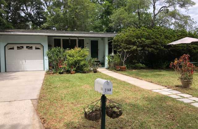Three Bedroom 1.5 Bath Home in Great Location in NW Orman Leigh Estates photos photos