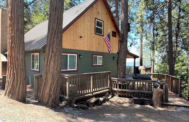 High View Cabin Gallery 1