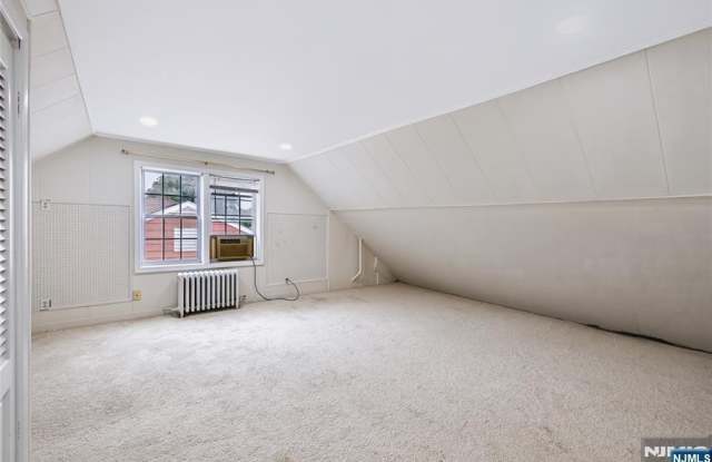 111 Paterson Avenue Gallery 3