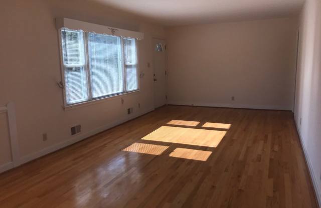 3806 Hunton Court Gallery 3