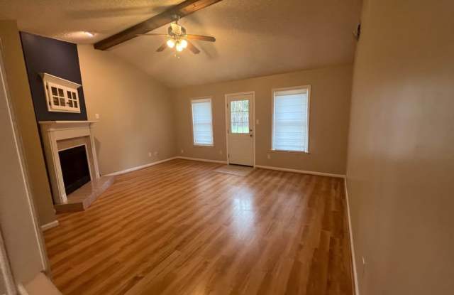 3212 Tyndall Drive Gallery 3