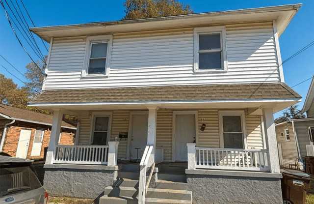 823 6th Ave photos photos