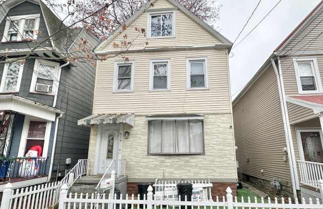 519 S River Street photos photos