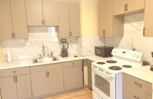 202 Bellevue Street unit: B photos photos