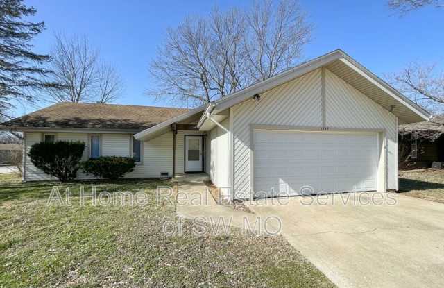 1357 S Sieger Dr photos photos