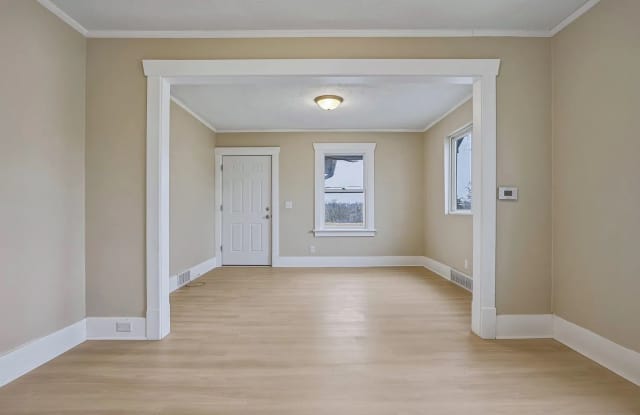 Two bedroom house for rent photos photos Two bedroom house for rent photos photos