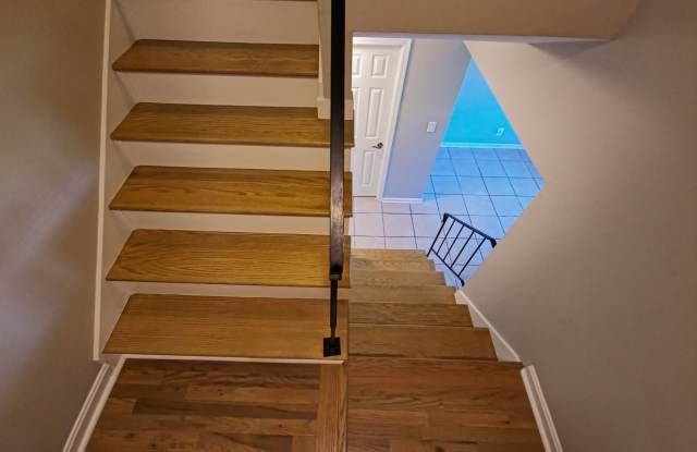 1001 Morningside Drive - C Gallery 4