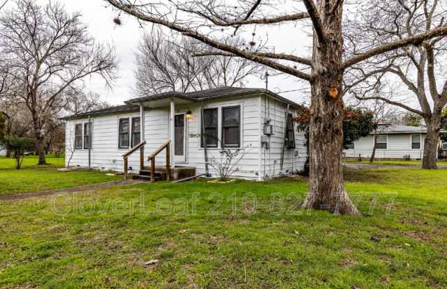 295 N Peach Ave photos photos