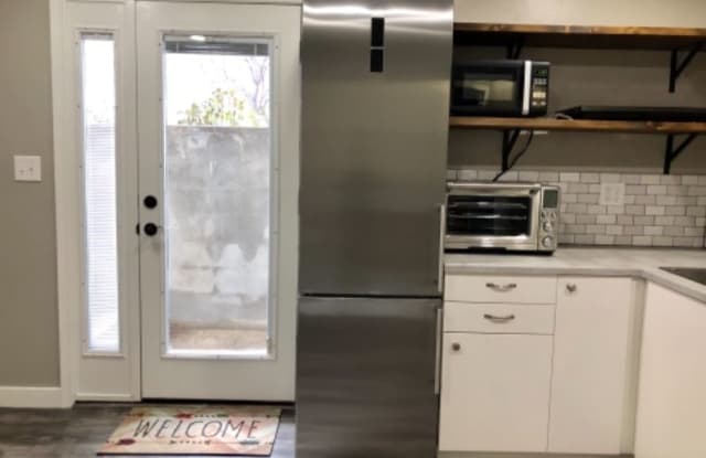 1083 N 1300 E - 1083 N 1300 E, Lehi, UT 84043