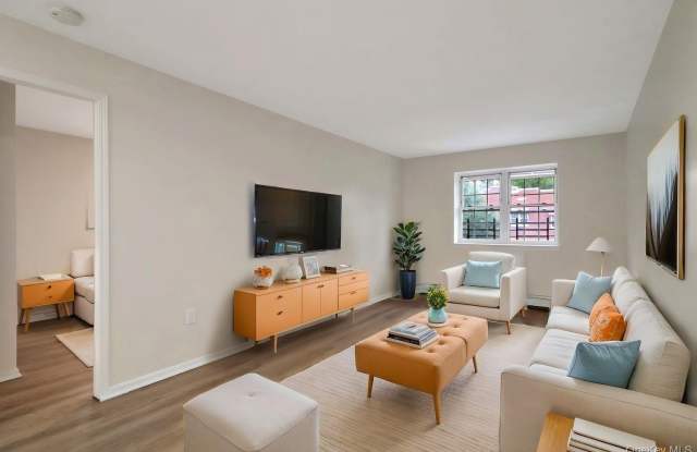 1051 Cauldwell Avenue Gallery 1