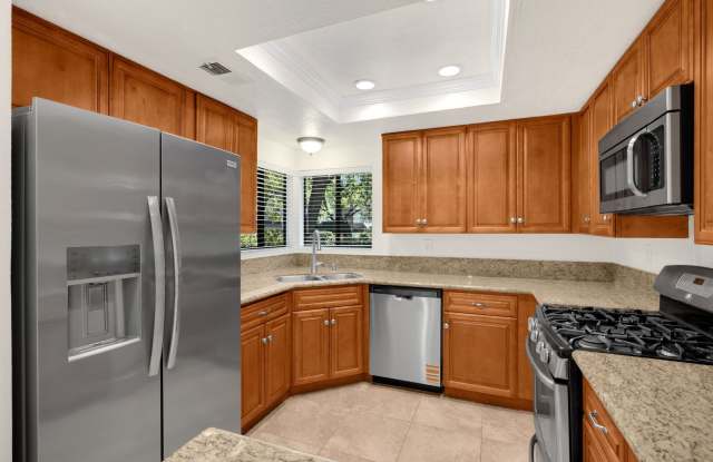 2 Bed / 2.5 Bath Townhome in the Hidden Lakes Community photos photos