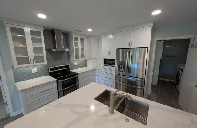 Beautiful Ranch Style Home located in The Downs Grant Community! Gallery 4
