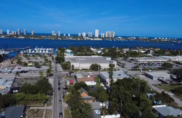 87 Silver Beach Road photos photos