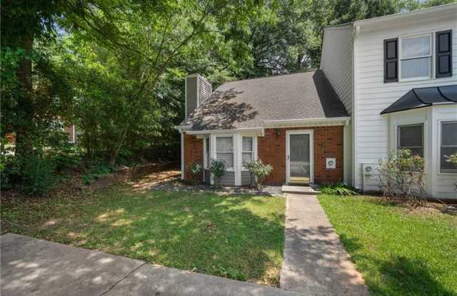 1393 Poplar Pointe SE photos photos