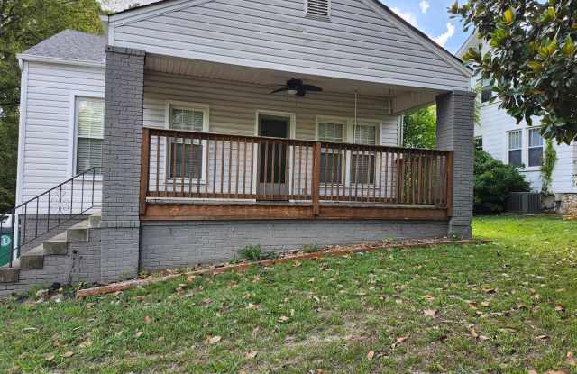 3 bedroom 1.5 baths in Belvoir Area of East Ridge, TN - 3902 Wiley Avenue, East Ridge, TN 37412