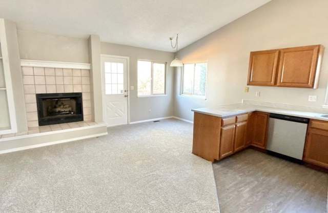 Moved in ready home on Turkey Tracks Gallery 3