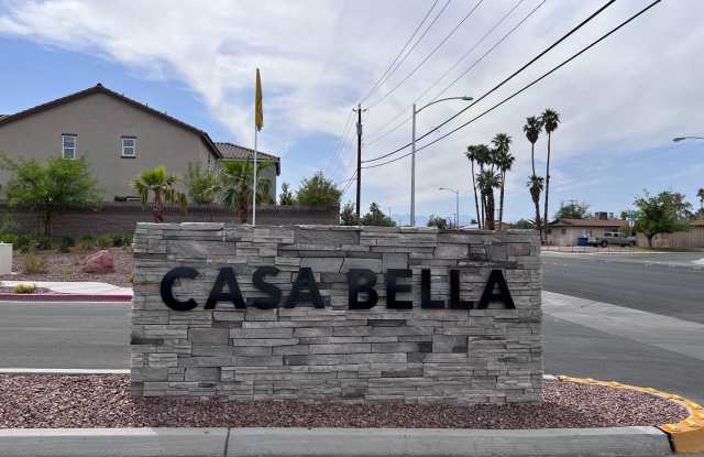 CASA BELLA COMMUNITY 3 BEDROOM 2.5 BATH LOFT AND 2 CAR GARAGE photos photos