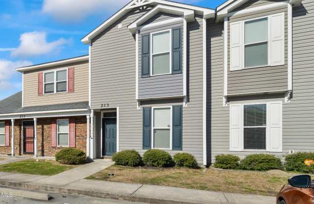 213 Glenhaven Lane Gallery 2