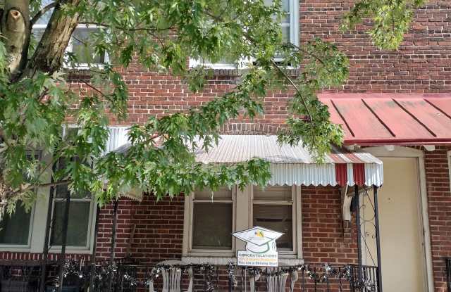 71 Railroad Ave - 71 Railroad Avenue, Roebling, NJ 08554