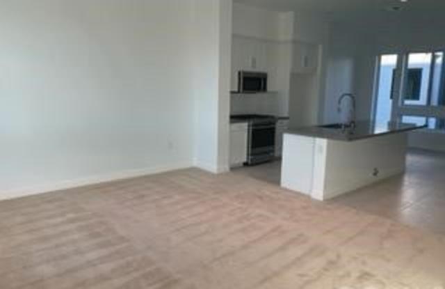 287 Dockside - 287 Dockside Ln, Los Angeles, CA 90731