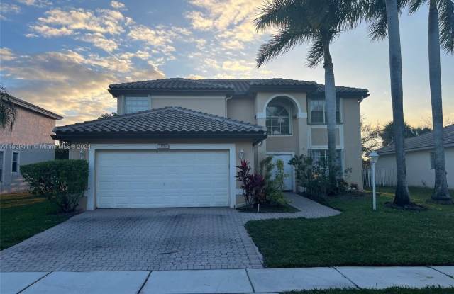 1072 NW 139th Ter photos photos